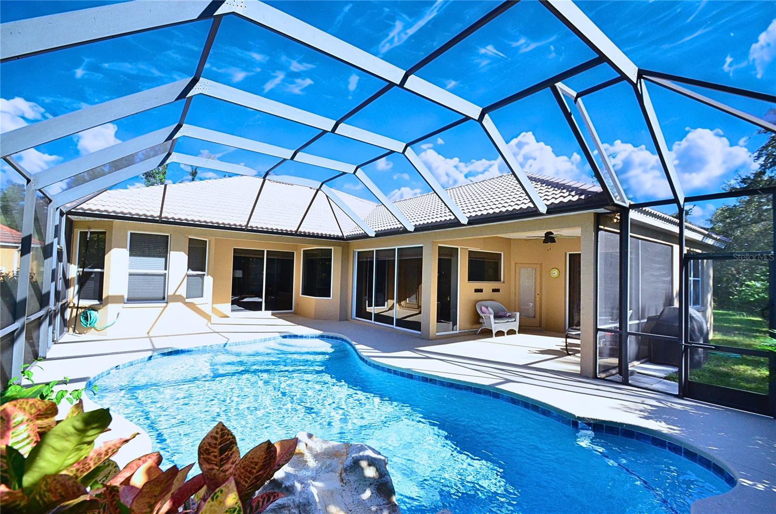 TAILFEATHER WAY AT TARA - Residential