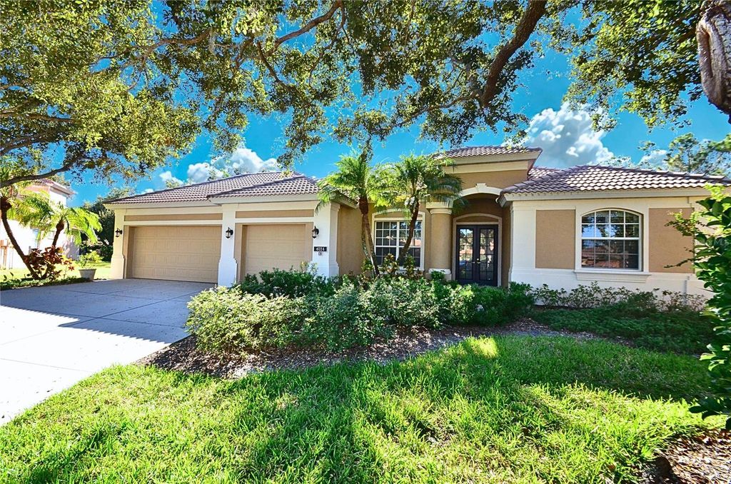 Photo of 6724 Willow Grouse Court, Bradenton, FL 34203 (MLS # A4671386)