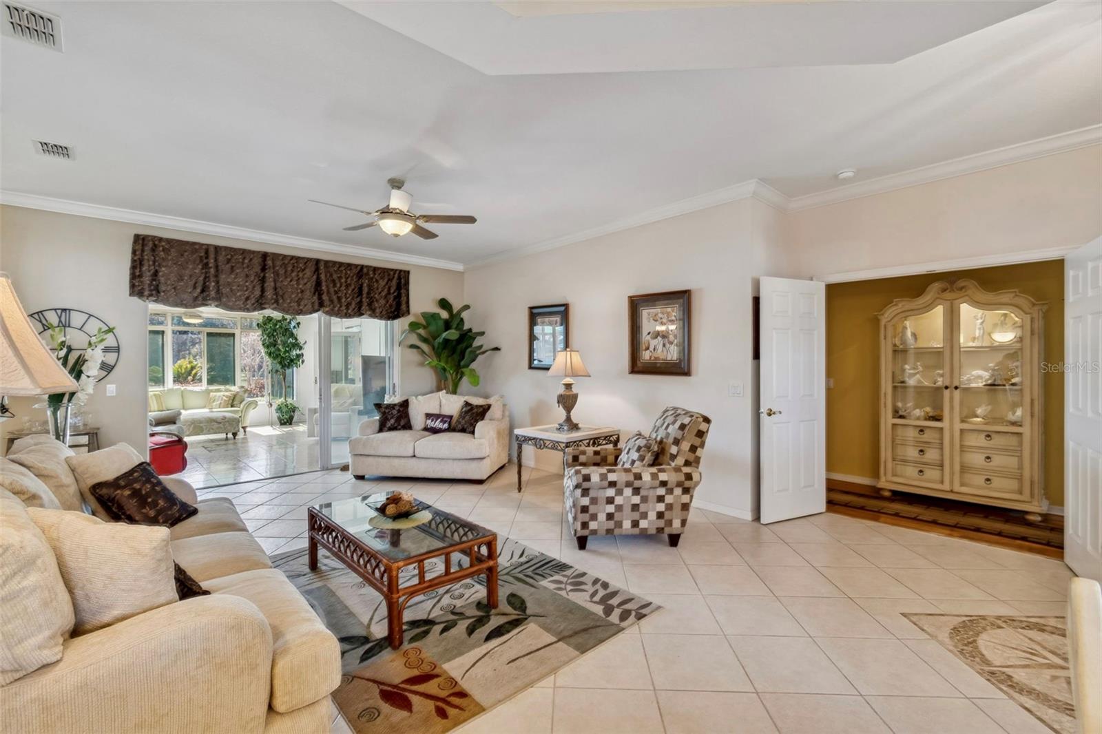 SOLIVITA PH 01 - Residential