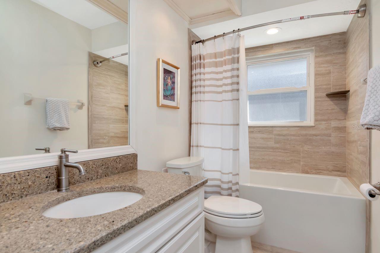 RIVER HILLS COUNTRY CLUB PH 01 - Residential