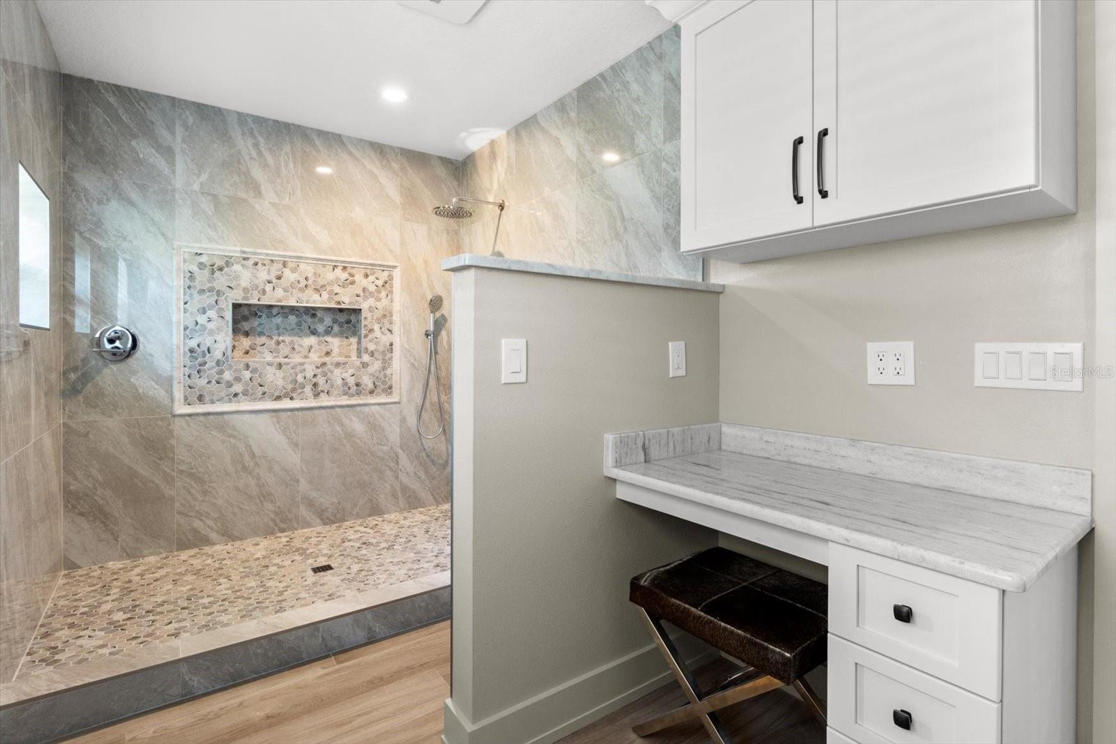 SPRINGS O PARADISE UNIT 02 - Residential