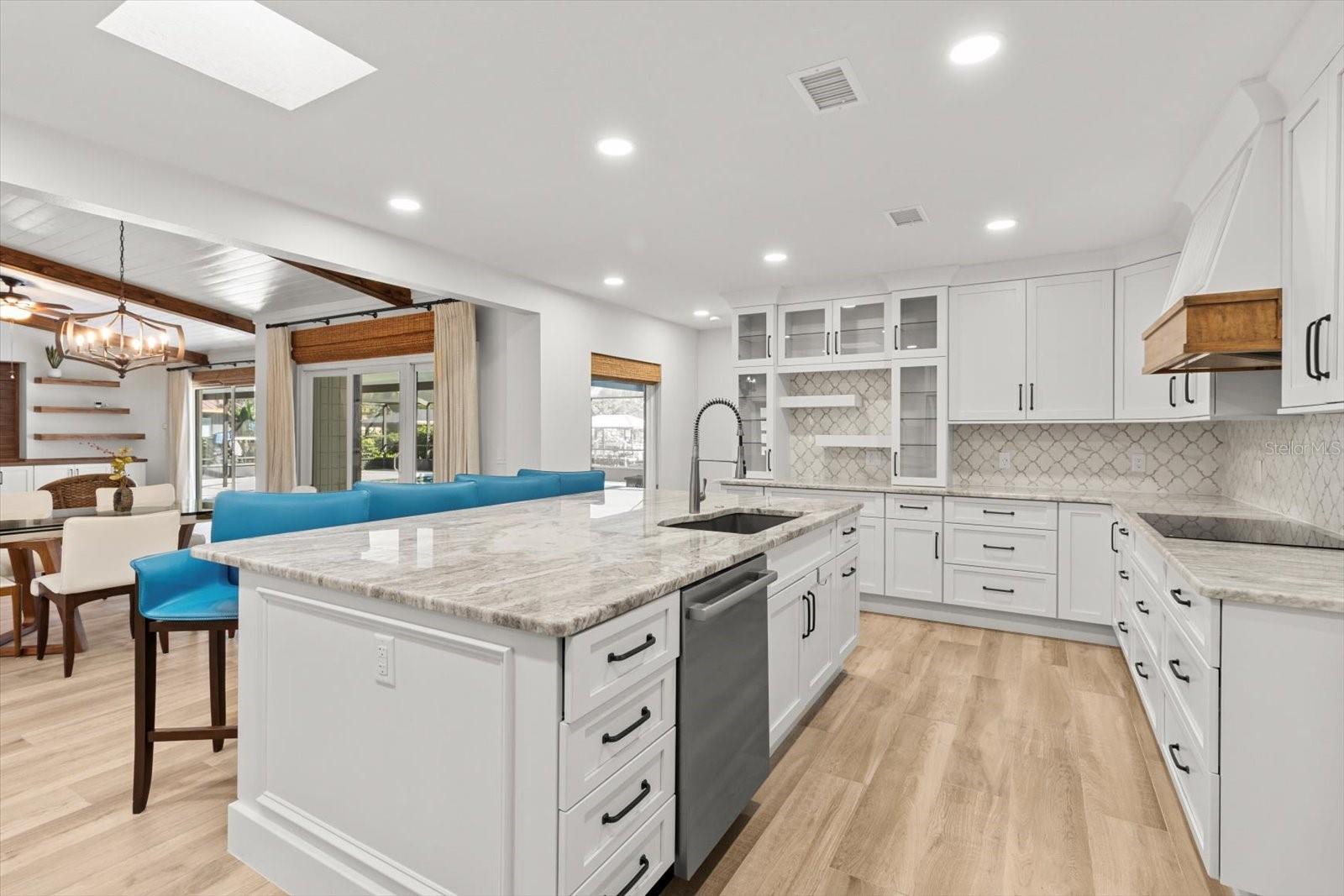 SPRINGS O PARADISE UNIT 02 - Residential