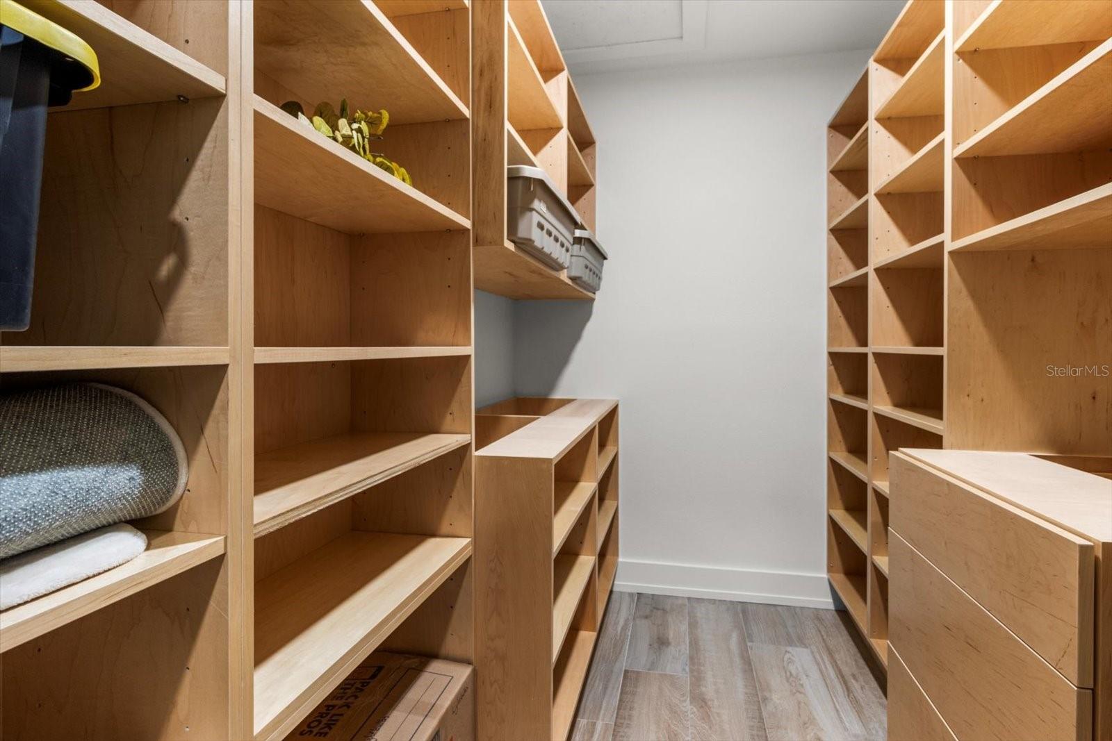 SPRINGS O PARADISE UNIT 02 - Residential