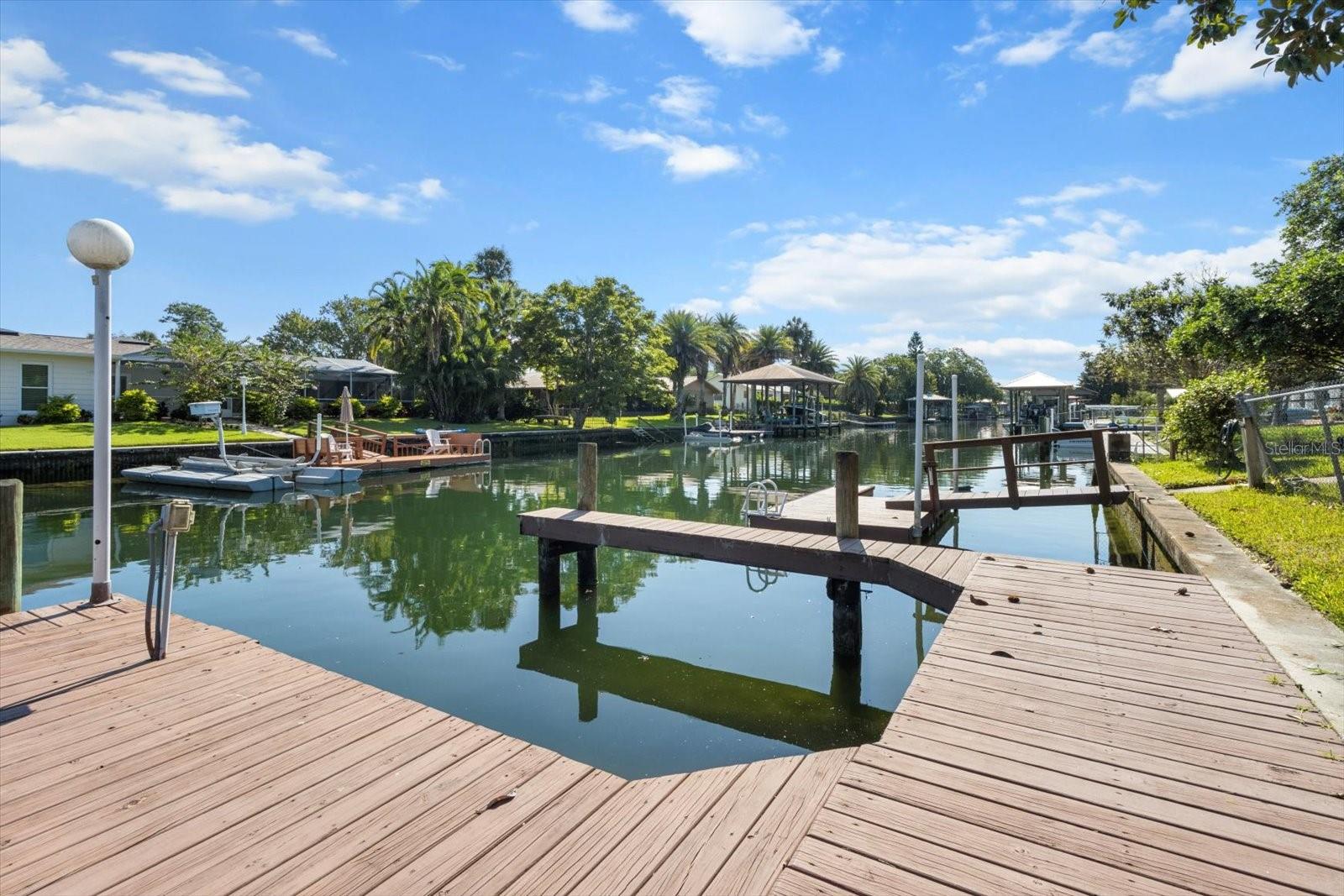 SPRINGS O PARADISE UNIT 02 - Residential