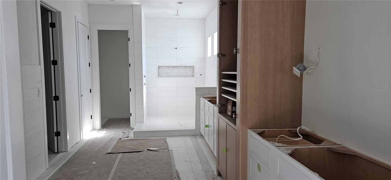 DAVIS ISLANDS PB10 PG52 TO 57 - Residential