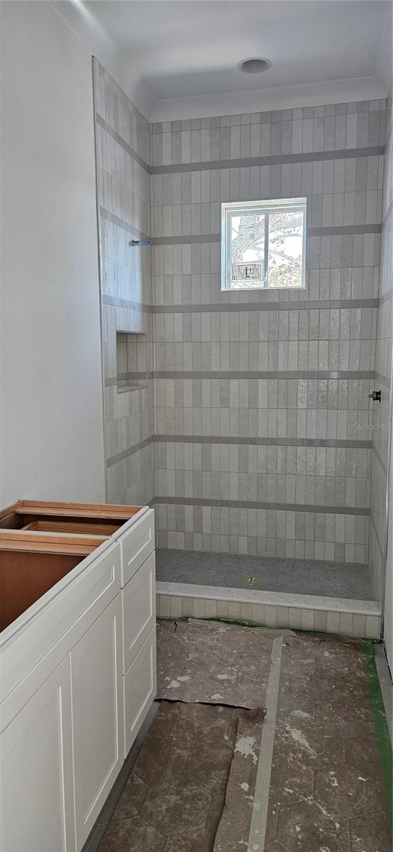 DAVIS ISLANDS PB10 PG52 TO 57 - Residential