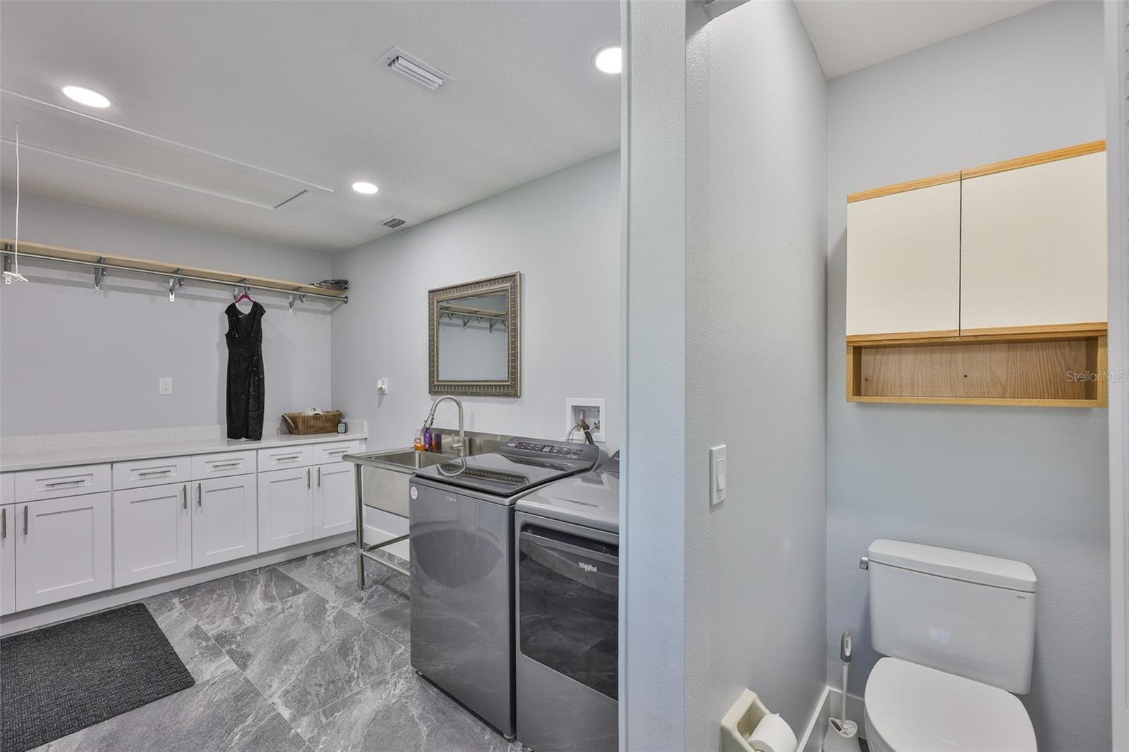 CALOOSA COUNTRY CLUB ESTATES - Residential