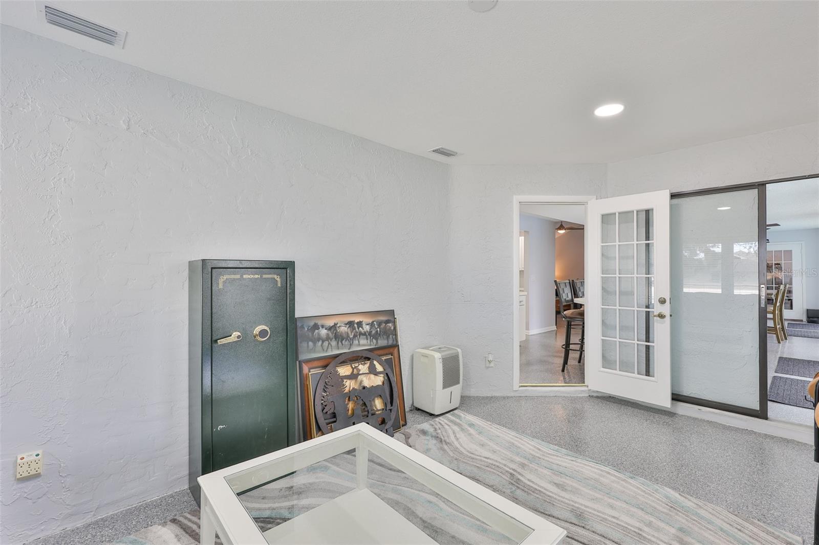 CALOOSA COUNTRY CLUB ESTATES - Residential