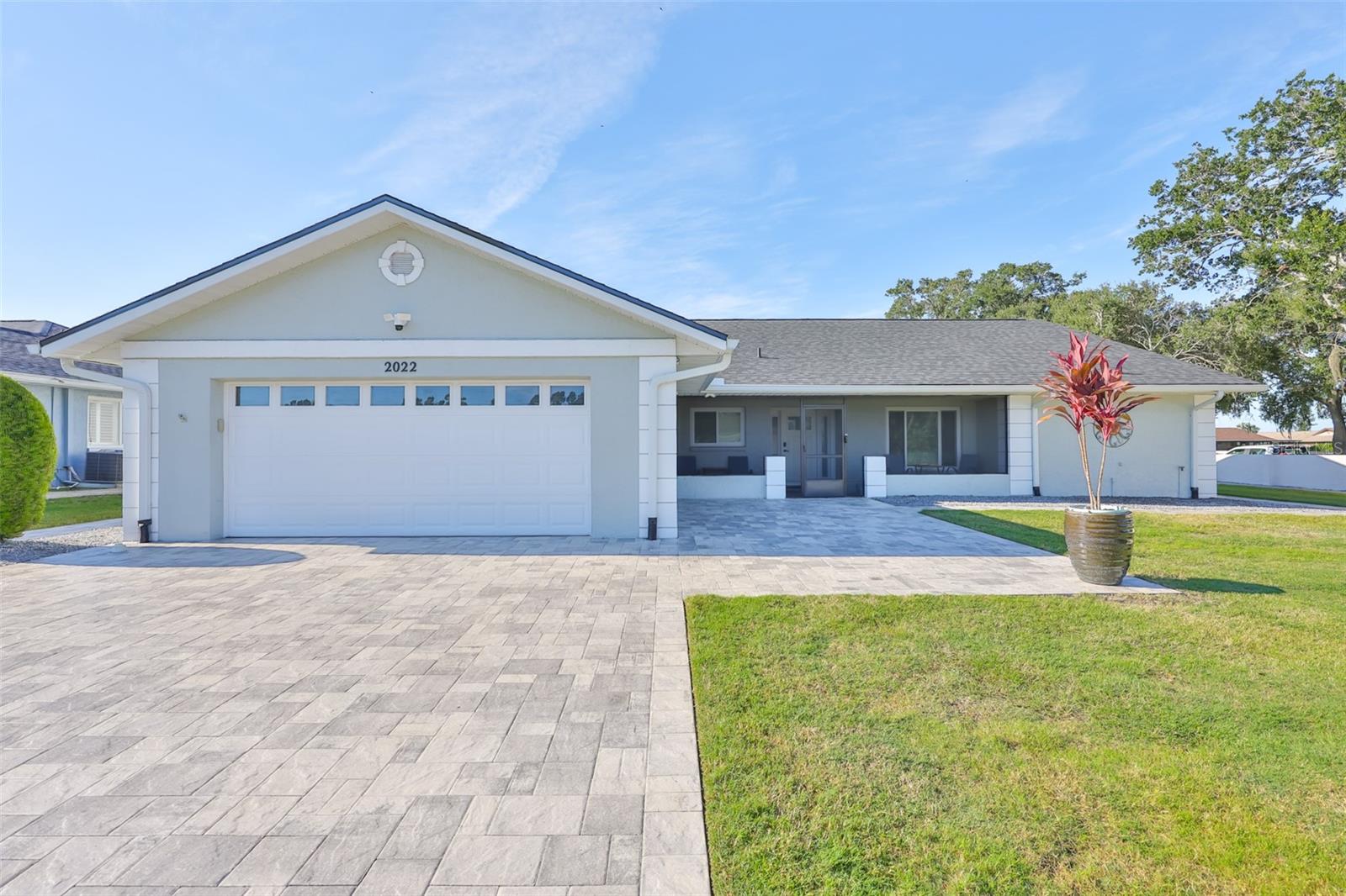 CALOOSA COUNTRY CLUB ESTATES - Residential