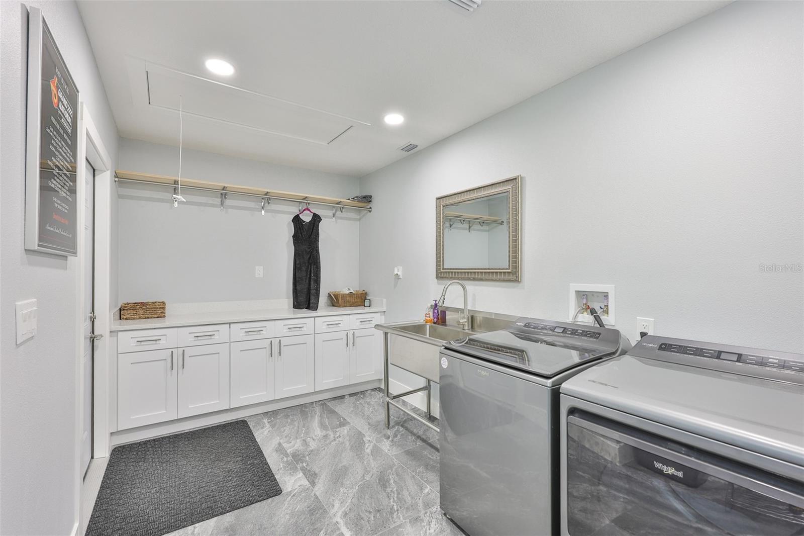 CALOOSA COUNTRY CLUB ESTATES - Residential
