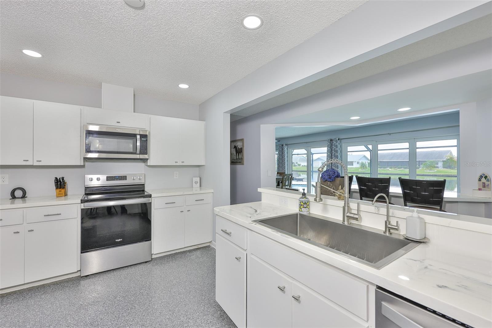 CALOOSA COUNTRY CLUB ESTATES - Residential