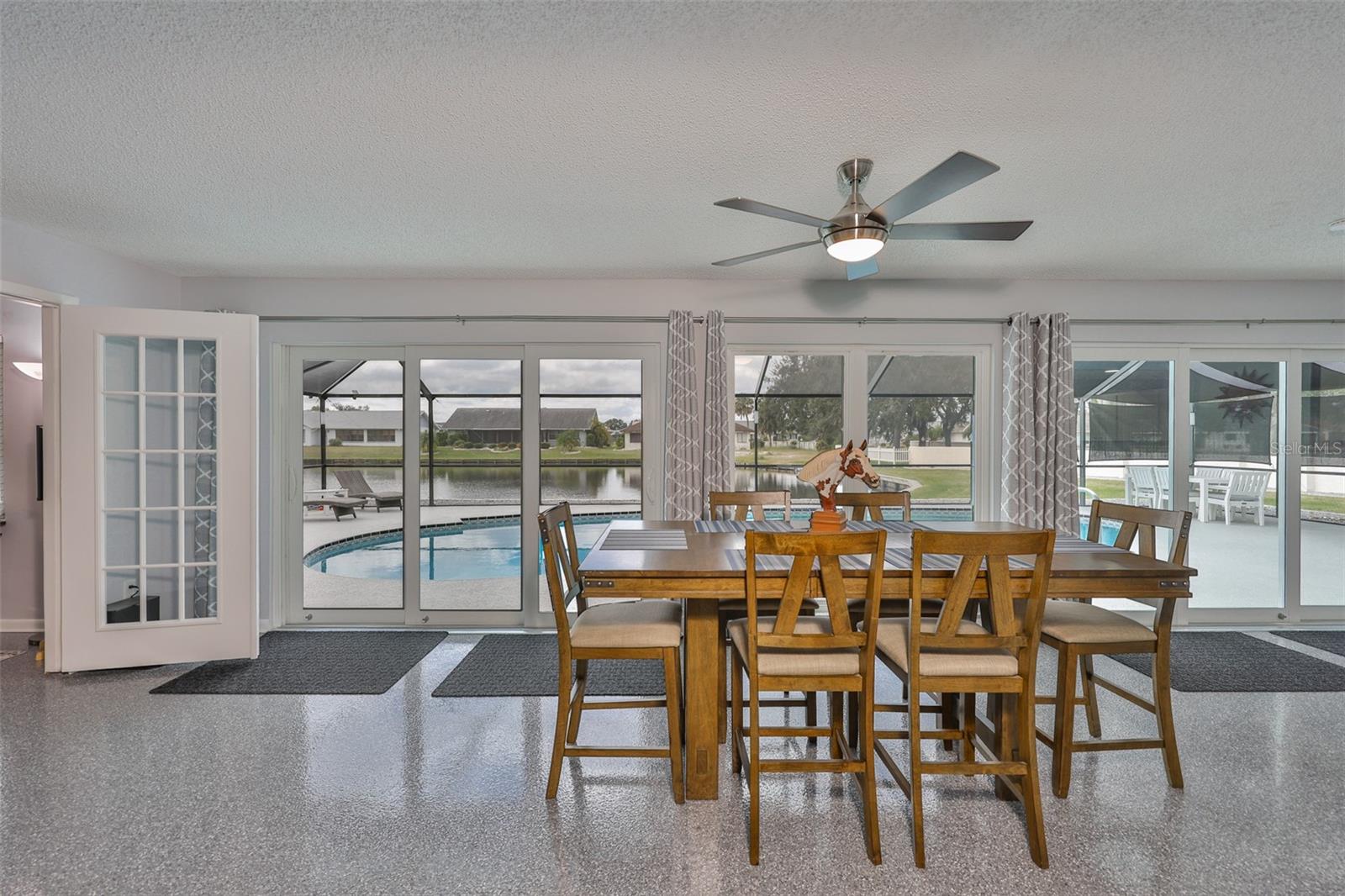 CALOOSA COUNTRY CLUB ESTATES - Residential