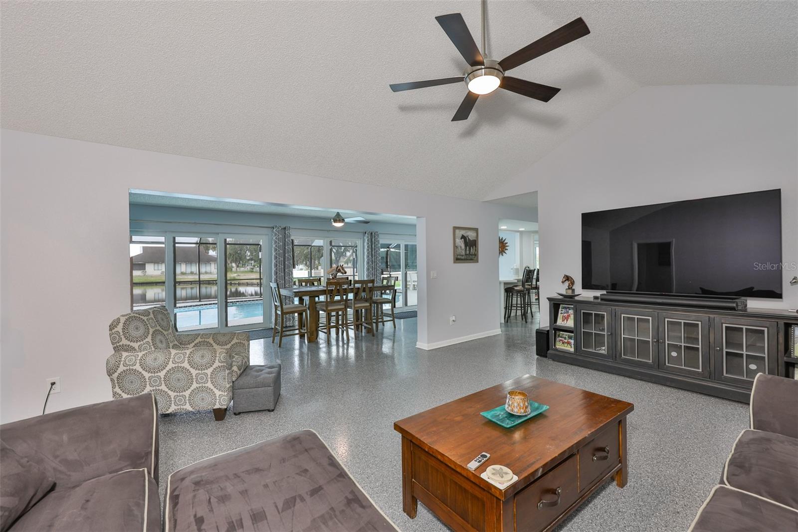 CALOOSA COUNTRY CLUB ESTATES - Residential