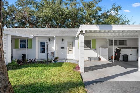 Bayshore Gardens Bradenton : Homes for Sale w/ Boating 60 6029 ARLENE WAY 6029 BRADENTON FL 34207