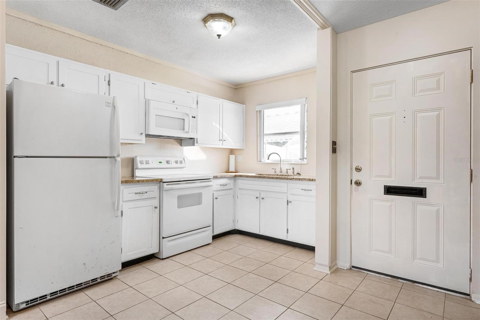 VILLAGER APTS - Residential