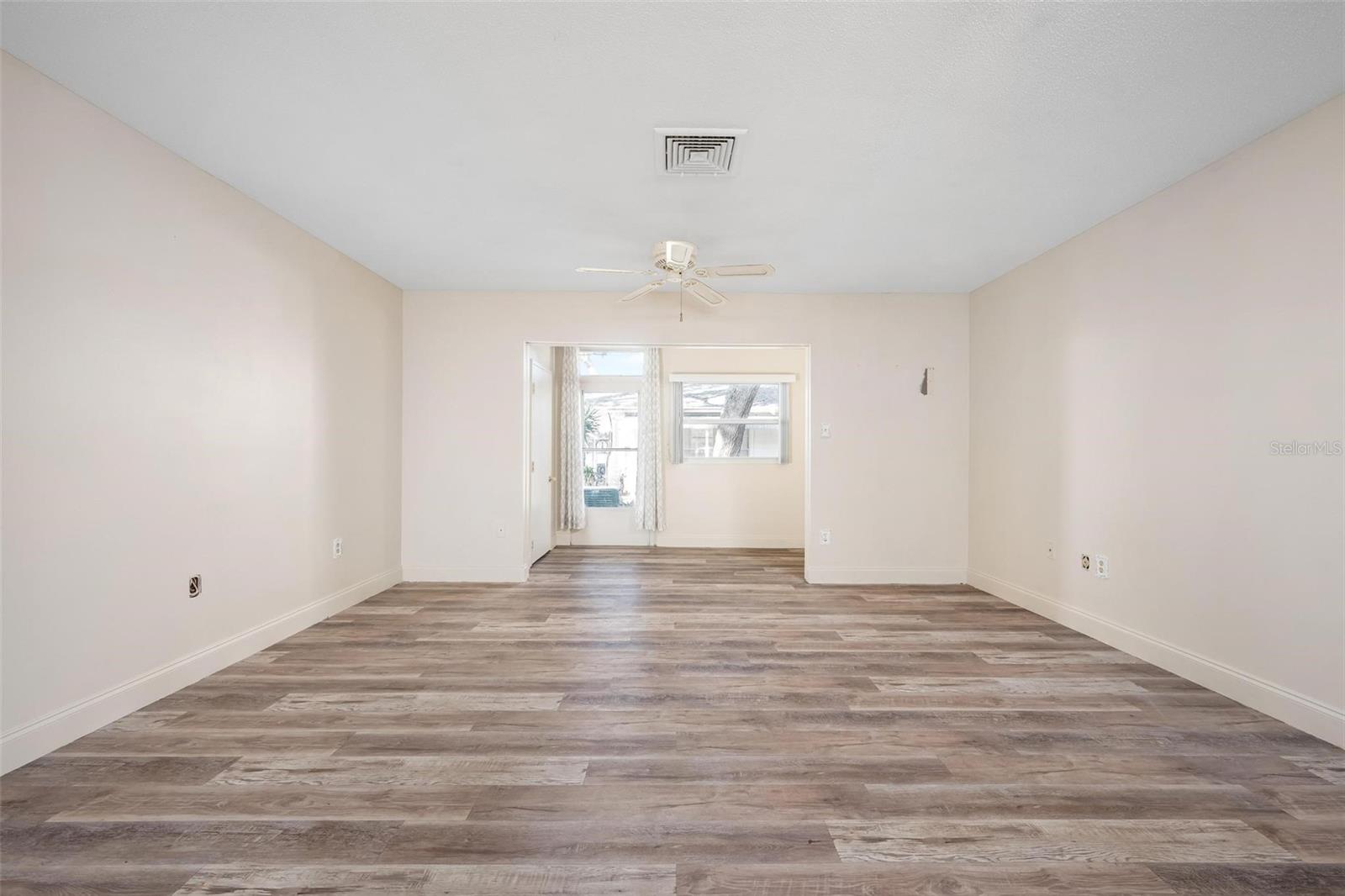 VILLAGER APTS - Residential