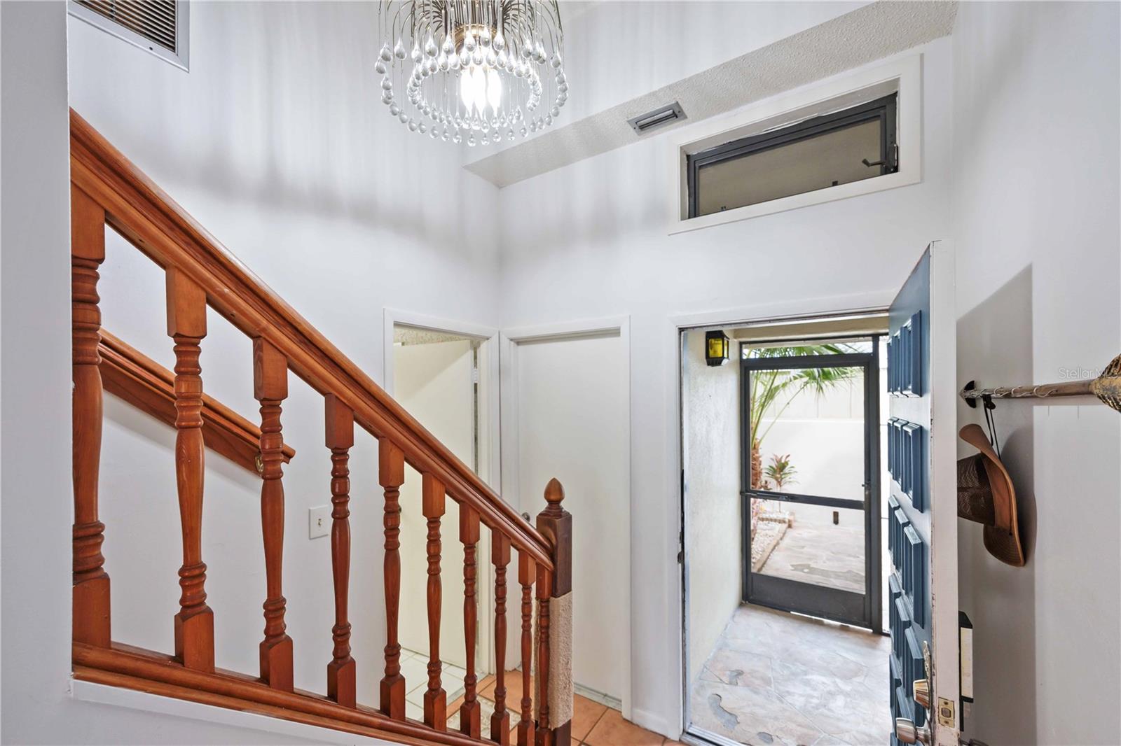 MEADOWLAKE V - Residential