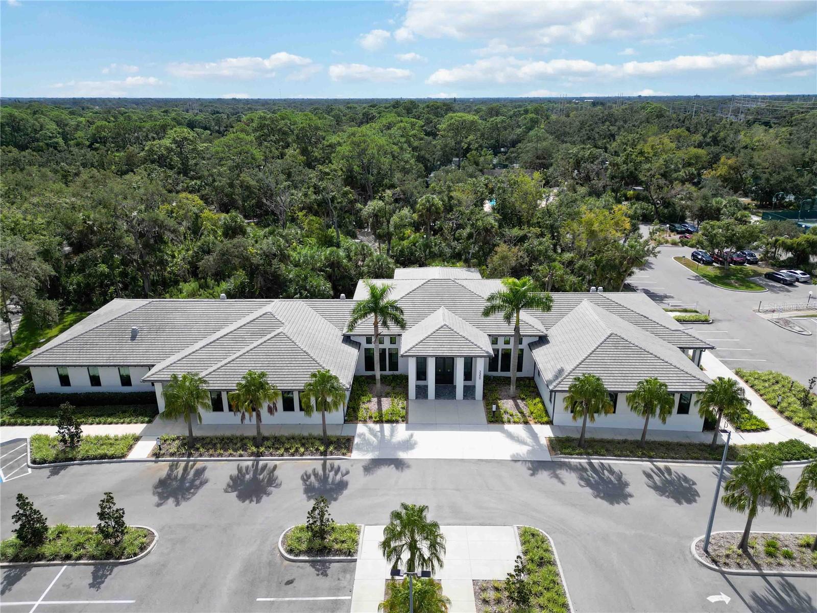 MEADOWLAKE V - Residential