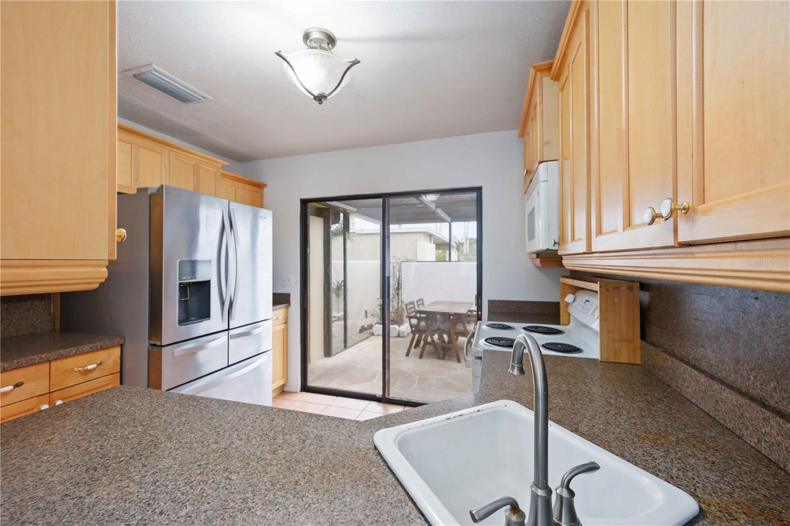 MEADOWLAKE V - Residential