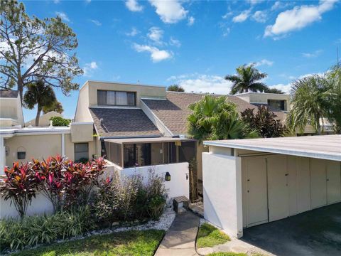 Photo of 2767 Horseshoe Court #Q-3, Sarasota, FL 34235 (MLS # A4670247)