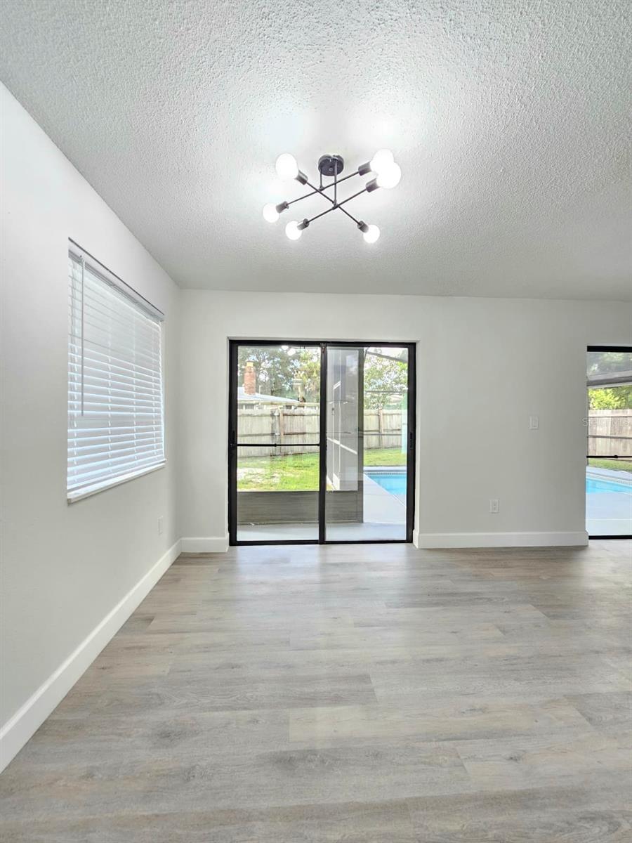 PORT MALABAR UNIT 04 - Residential