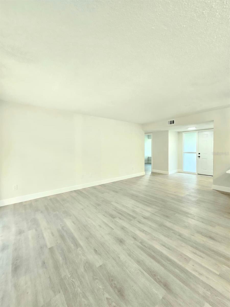 PORT MALABAR UNIT 04 - Residential