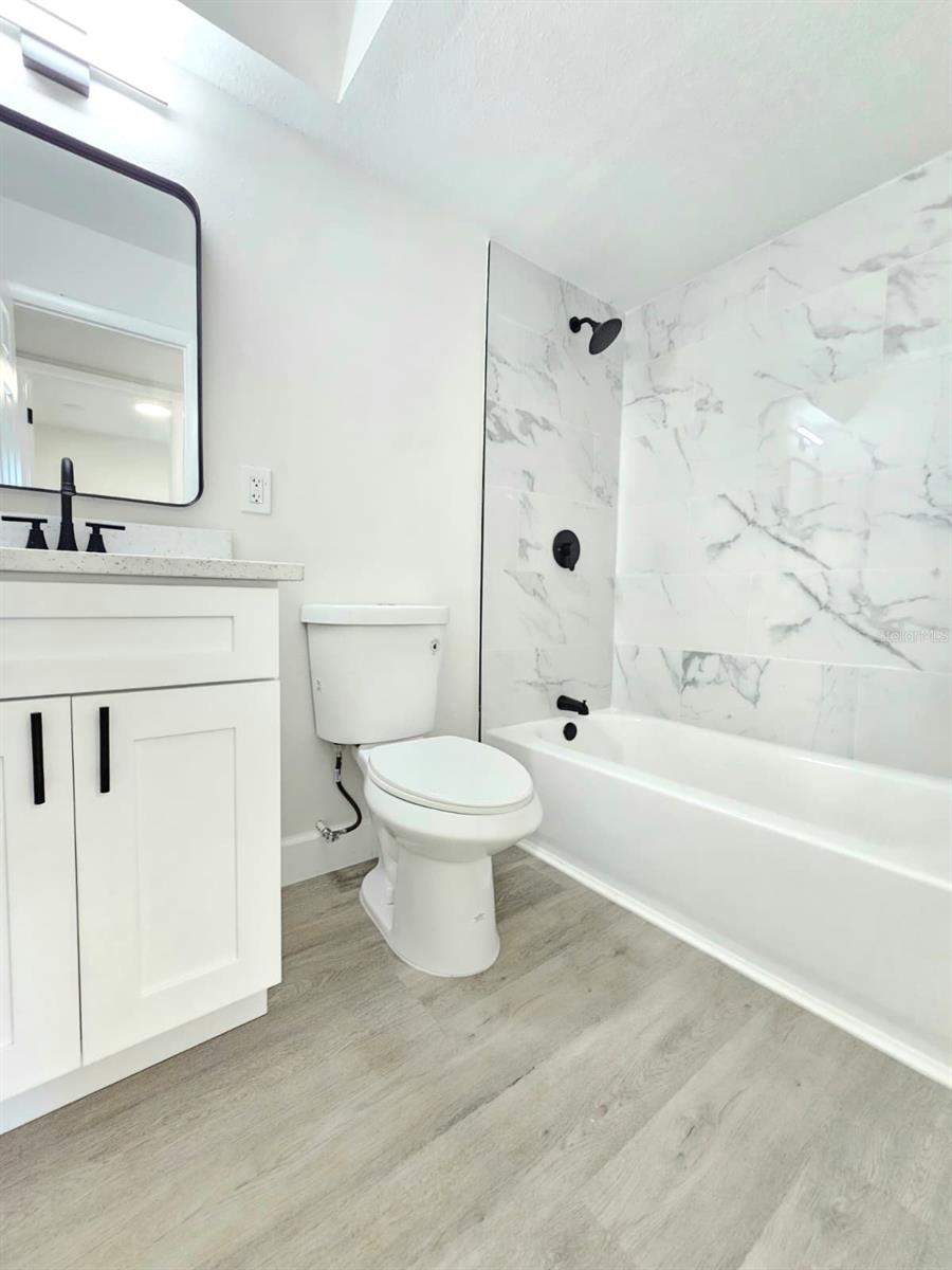 PORT MALABAR UNIT 04 - Residential