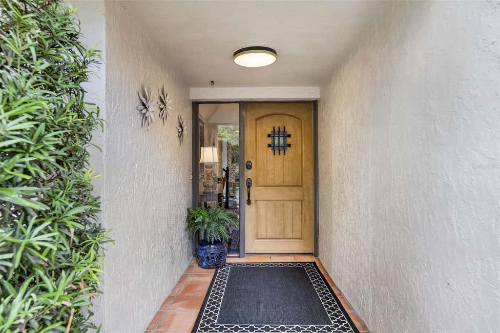 Photo of 2881 Temple Trail, Winter Park, FL 32789 (MLS # O6431955)