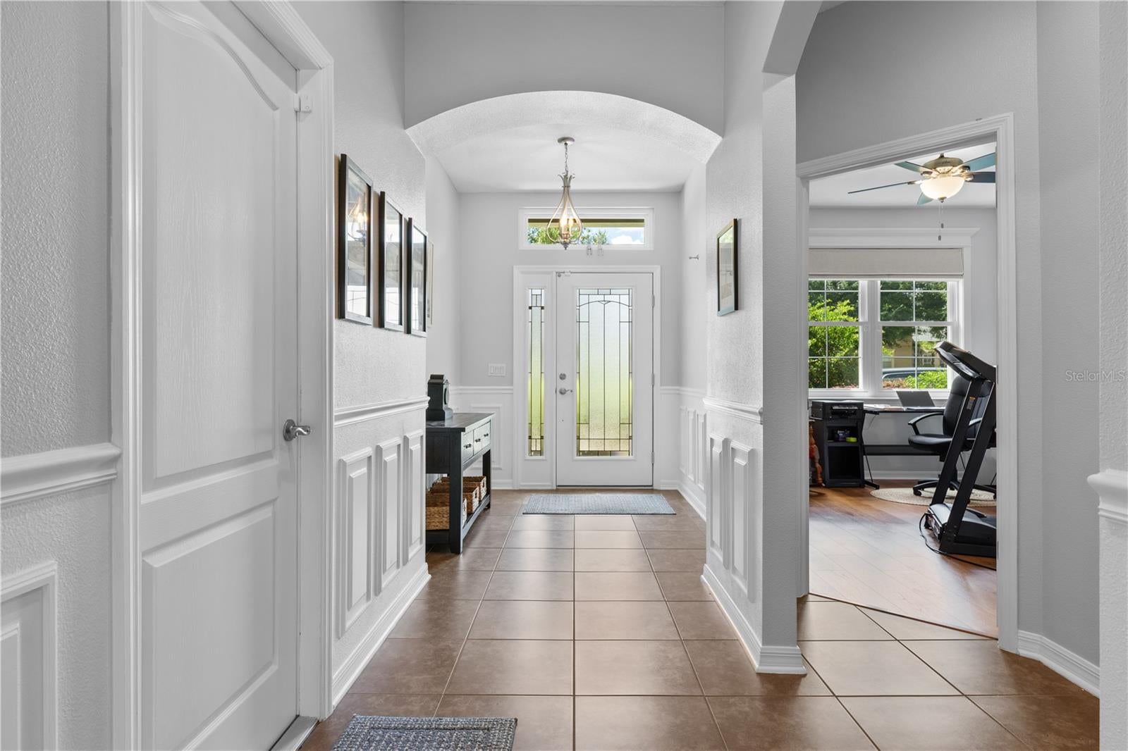 115 SAPPHIRE COURT