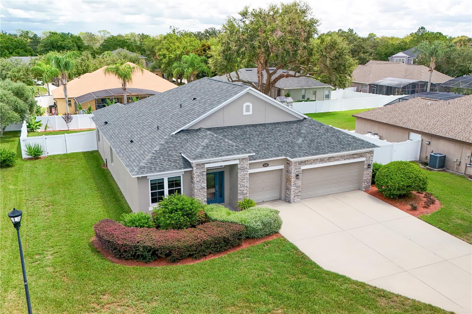 115 SAPPHIRE COURT