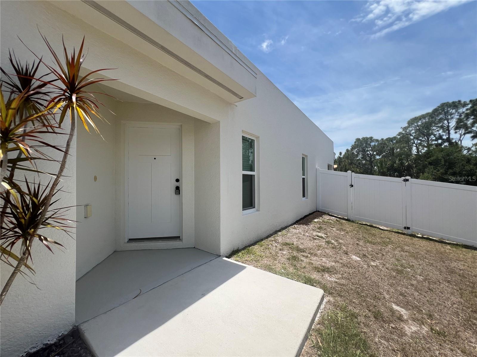 PORT CHARLOTTE SEC 072 - Residential Lease