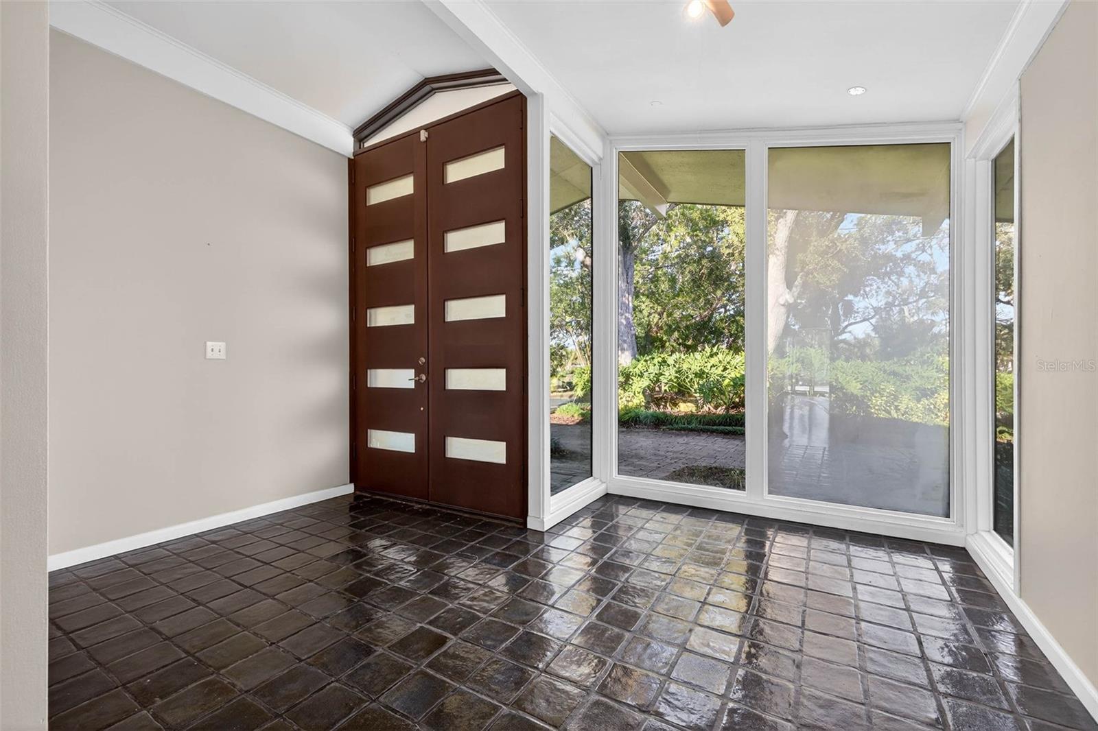 SNELL ISLE BRIGHTWATERS UNIT H BLK 1 - Residential