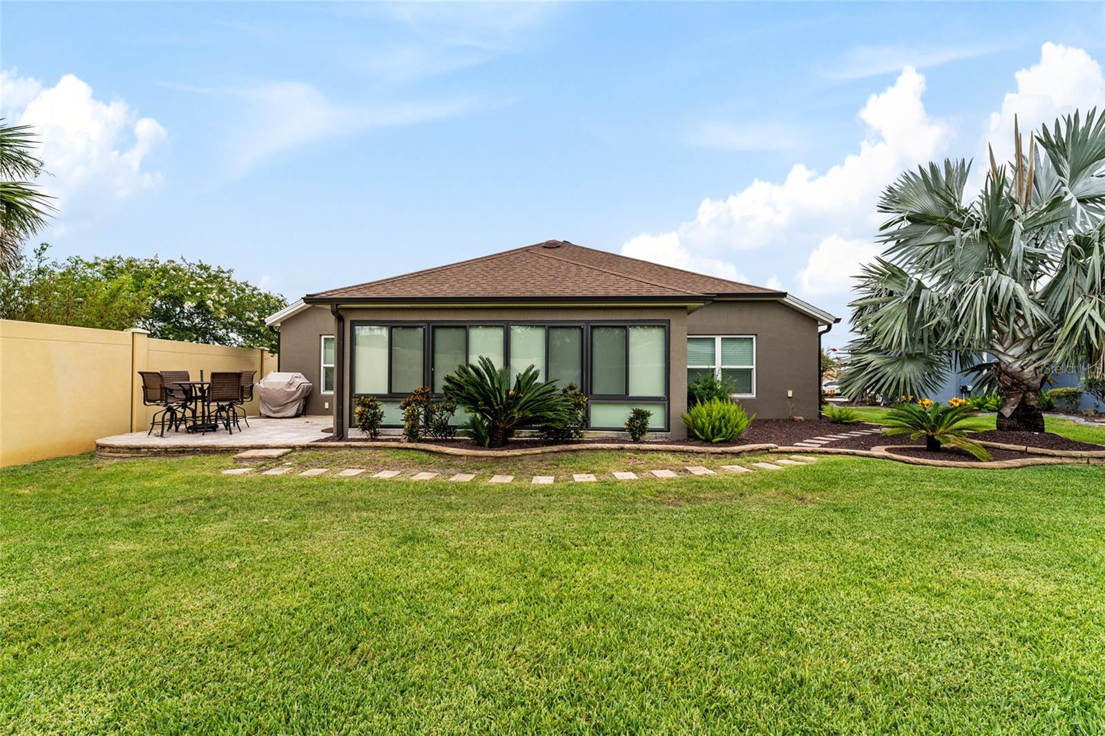 2585 CONSTANCE COURT