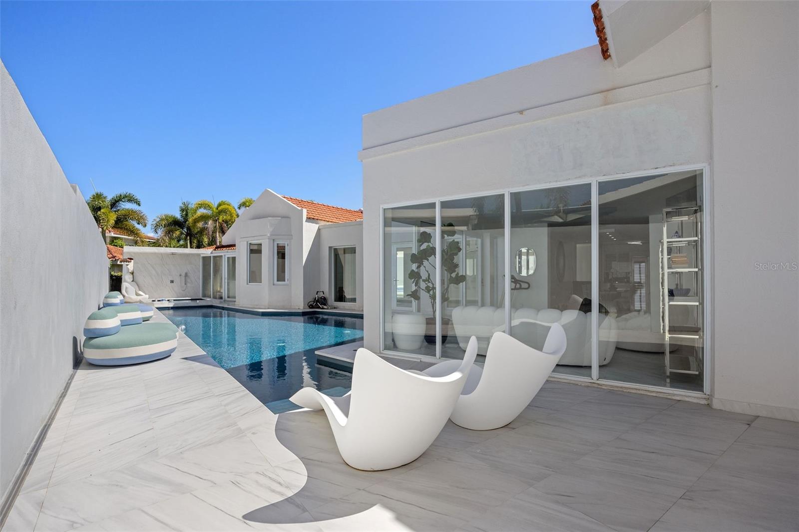 DORADO BEACH EAST - Residential