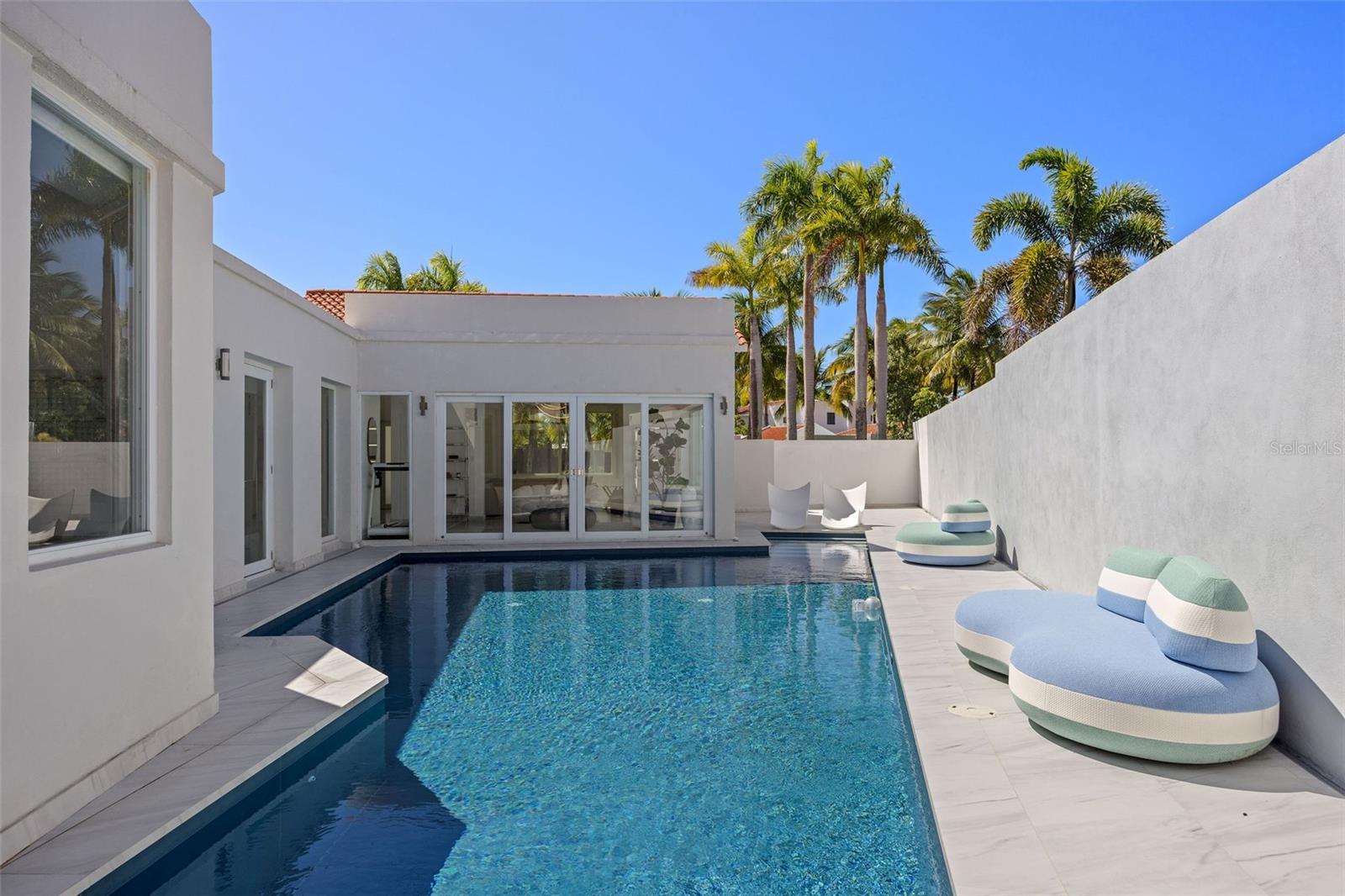 DORADO BEACH EAST - Residential