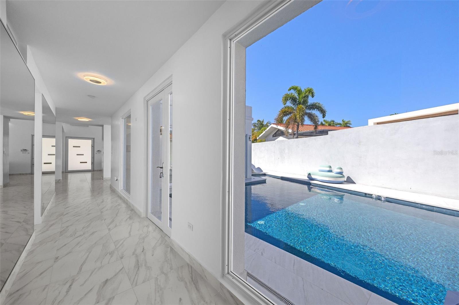 DORADO BEACH EAST - Residential