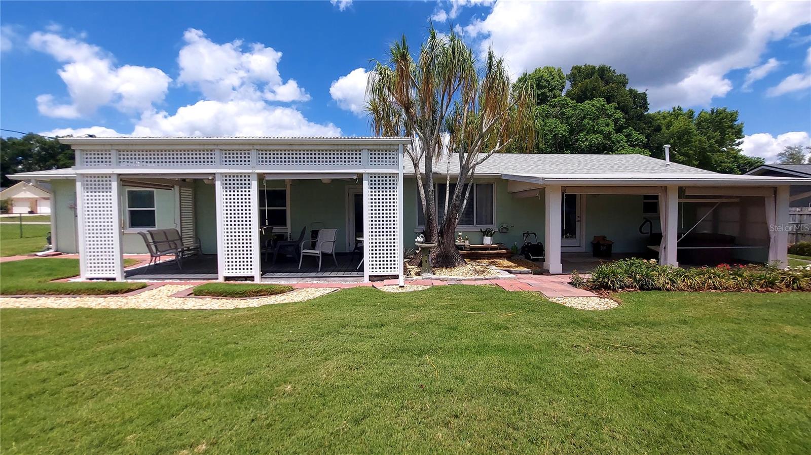 SYLVAN SHORES POINT - Residential