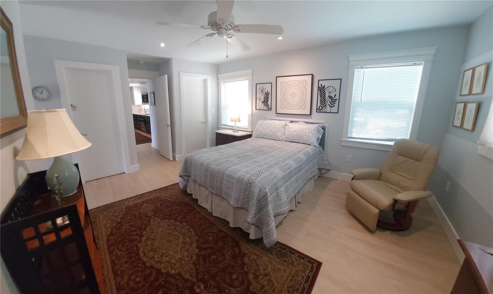 SYLVAN SHORES POINT - Residential