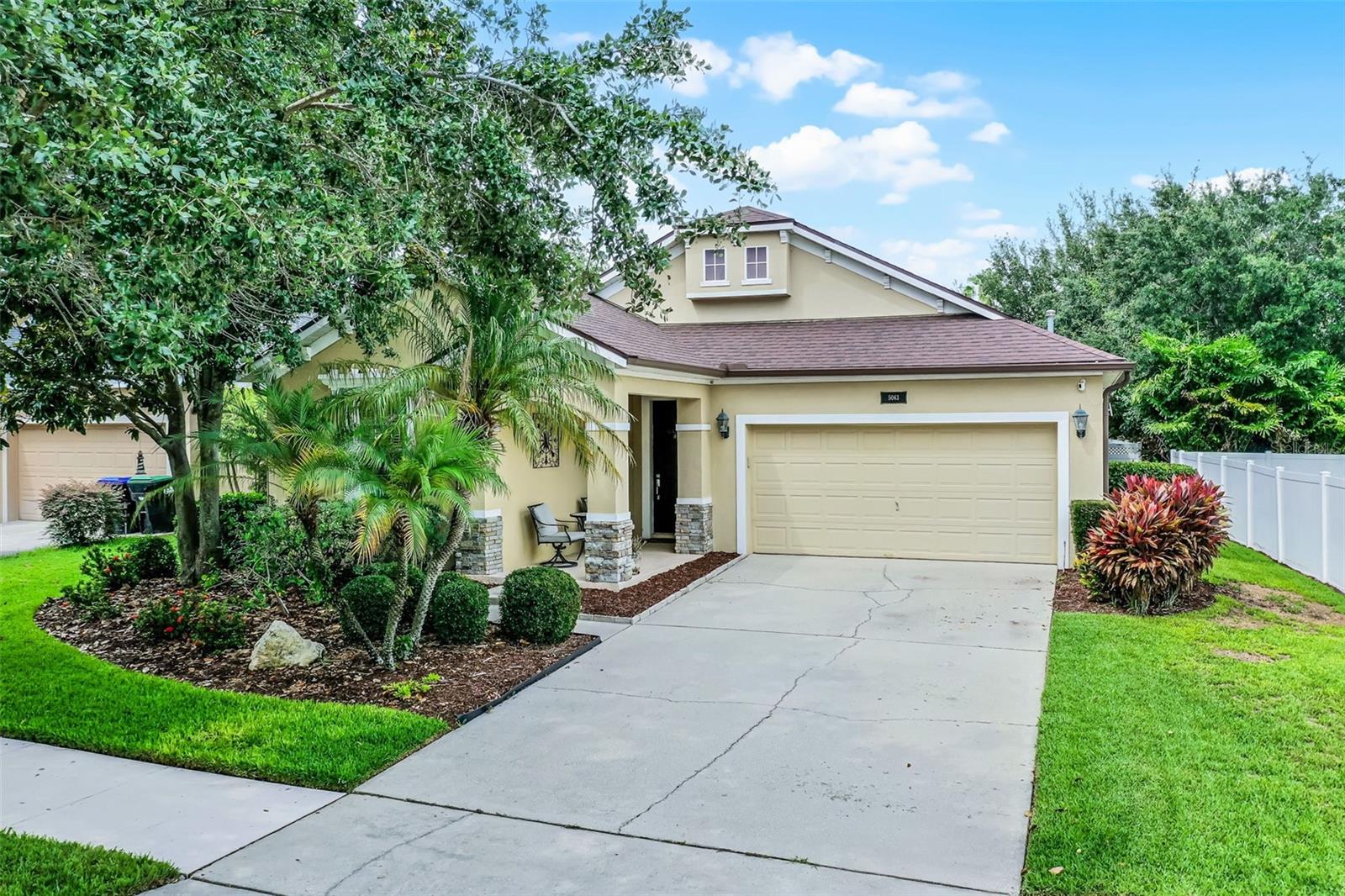 5063 CARILLON LANE