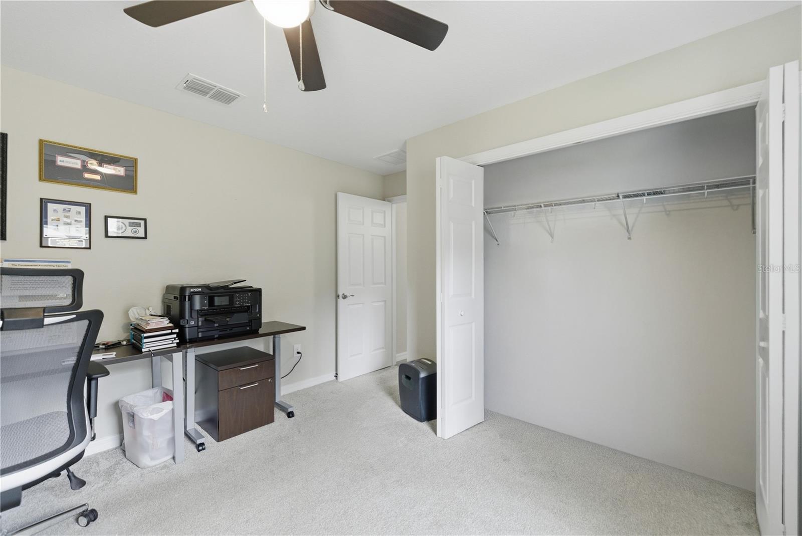 MEADOW GLENN UN 1 - Residential