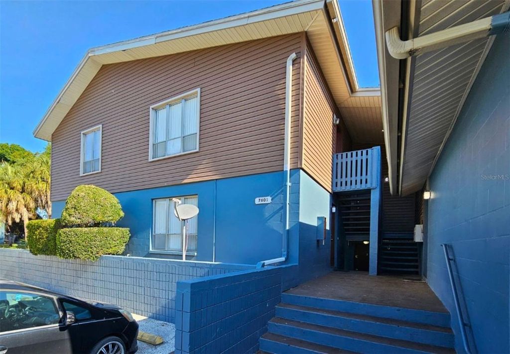 Photo of 7601 Paula Drive #2, Tampa, FL 33615 (MLS # TB8423276)