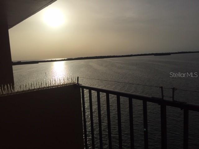 ROYAL STEWART ARMS - Residential Lease