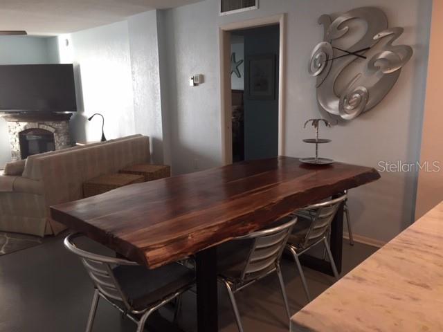 ROYAL STEWART ARMS - Residential Lease