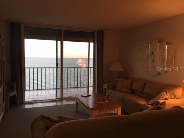 ROYAL STEWART ARMS - Residential Lease