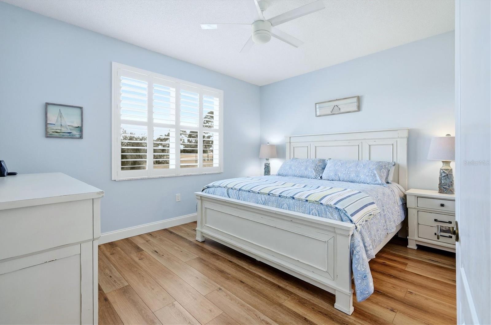 HERITAGE OAKS GOLF & COUNTRY CLUB - Residential