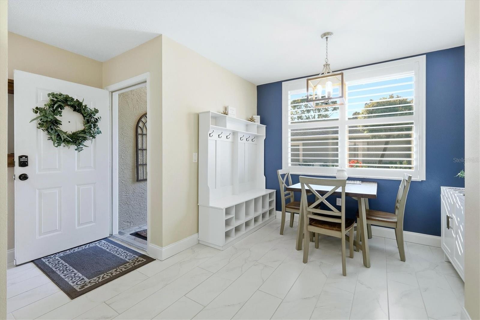 HERITAGE OAKS GOLF & COUNTRY CLUB - Residential