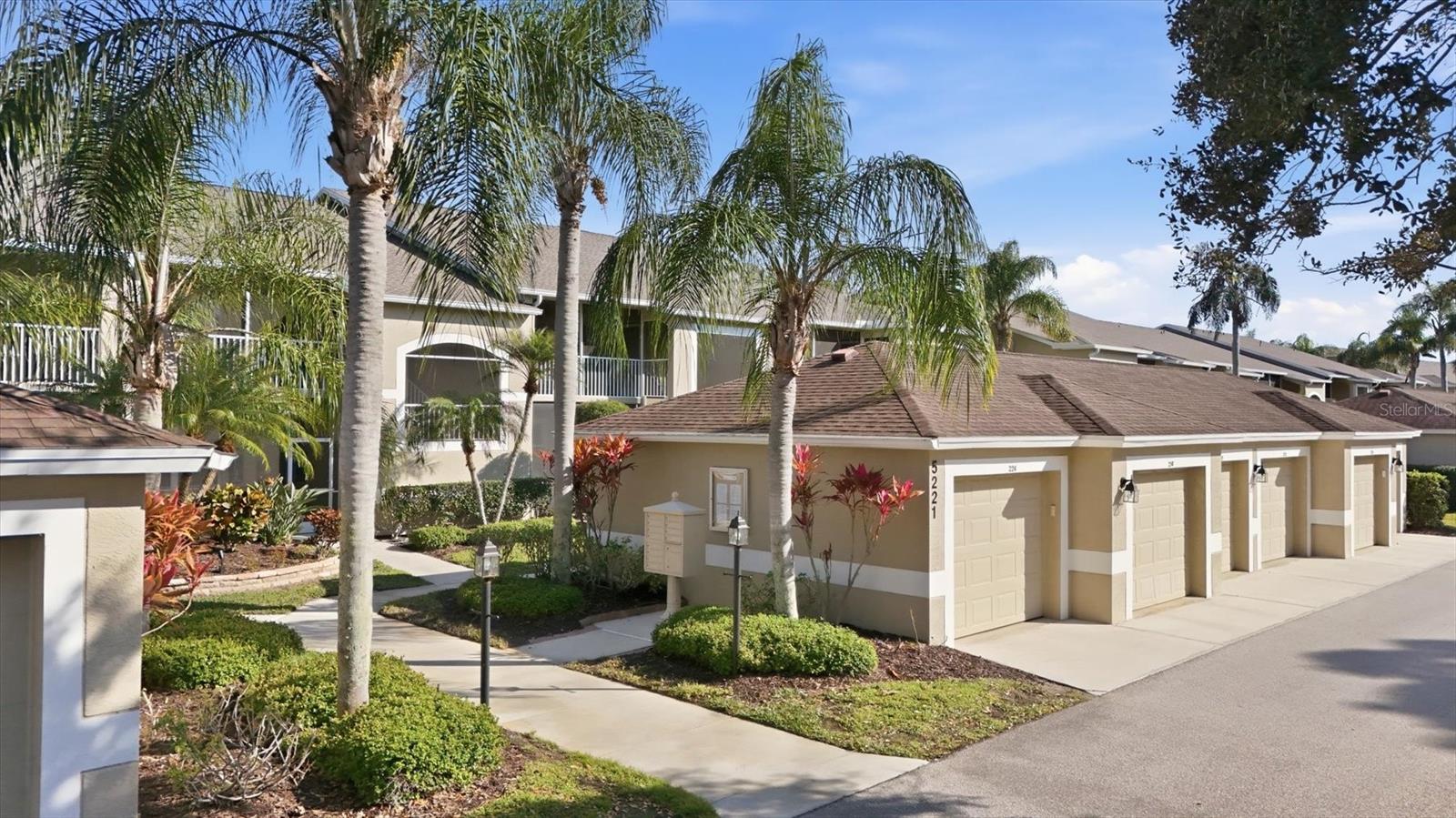 5221 MAHOGANY RUN AVENUE 215