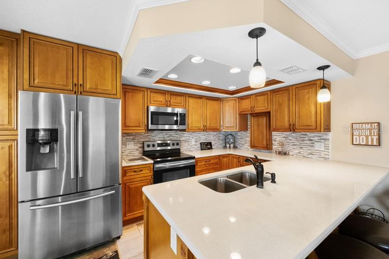 OLD ISLAND INN CONDO - Residential Lease