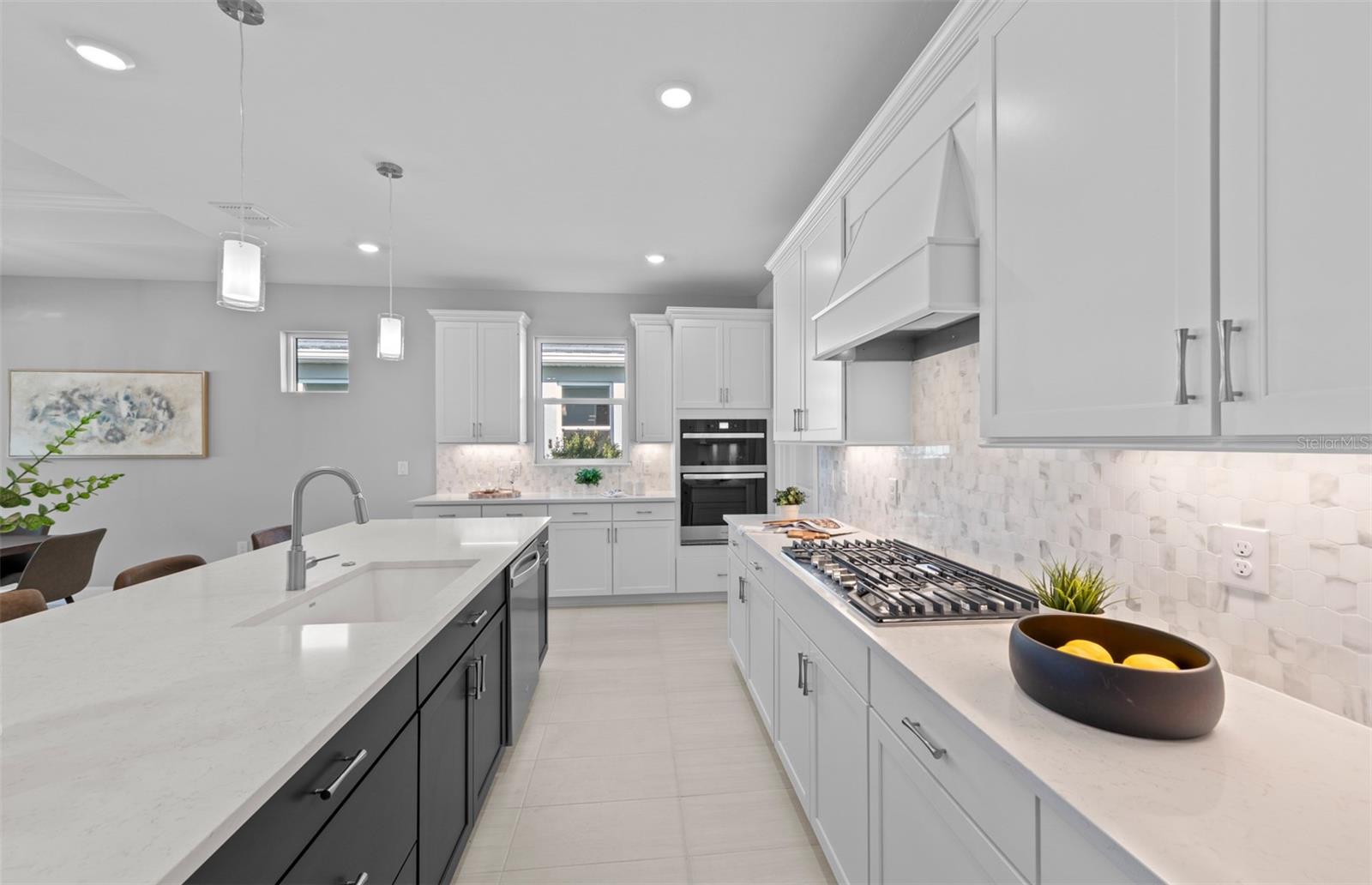 1832 SILVER SHORES BOULEVARD