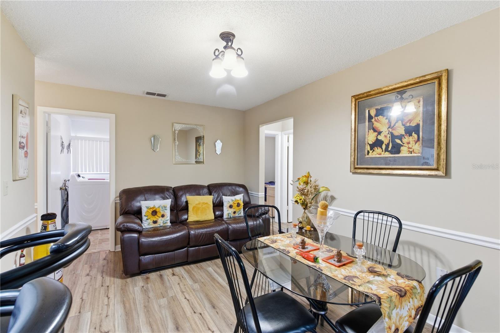 PALM CAY 02 - Residential